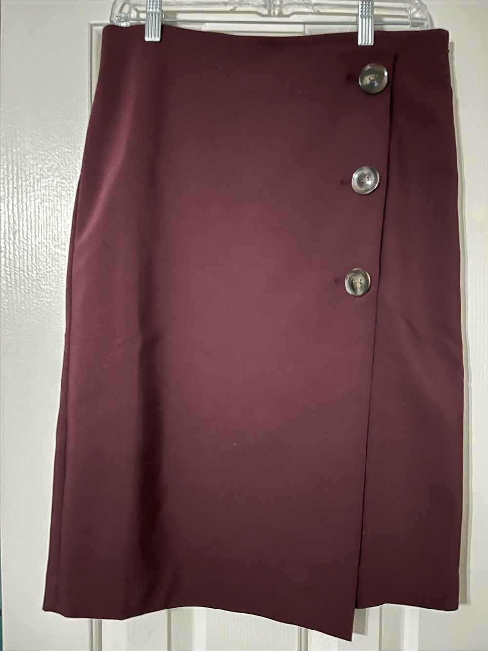 Ann Taylor Factory Women's Burgundy Button-Accent Pencil Skirt NWT